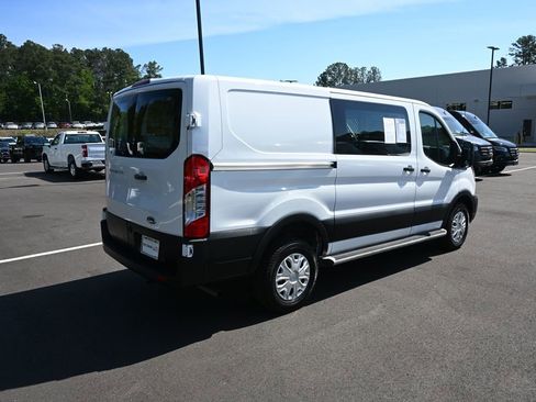 Used 2024 Ford Transit 250 Low Roof w/ Exterior Upgrade Package RWD image 22