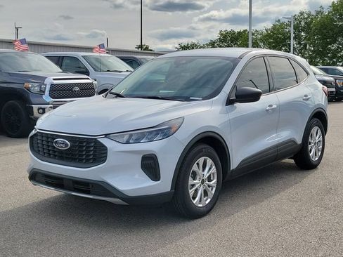Certified 2026 Ford Escape Active w/ Cold Weather Package FWD image 25