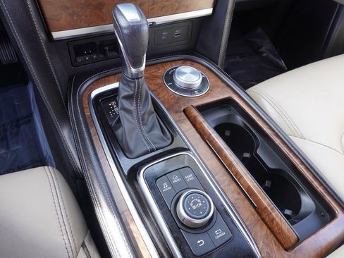 Certified 2023 Nissan Armada SL w/ Captain's Chairs Package image 20