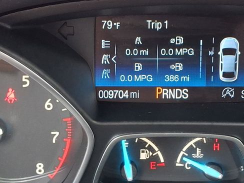 Certified 2018 Ford Escape Titanium w/ Ford Safe & Smart Package image 24