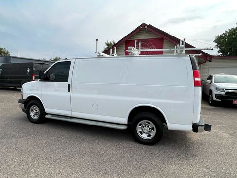 Used 2020 Chevrolet Express 2500 w/ Driver Convenience Package image 6