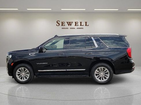Used 2021 GMC Yukon SLT w/ Rear Media and Nav Package AWD/4WD image 2