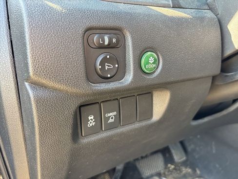 Used 2017 Honda Ridgeline RTL image 19