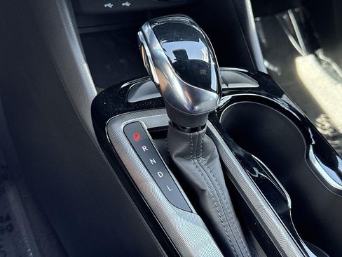 New 2026 Buick Envista Sport Touring FWD image 13