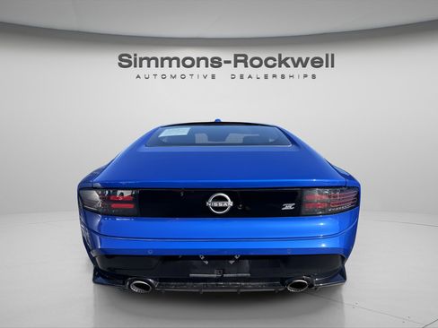 Used 2025 Nissan Z Sport w/ Floor Mat Package RWD image 3