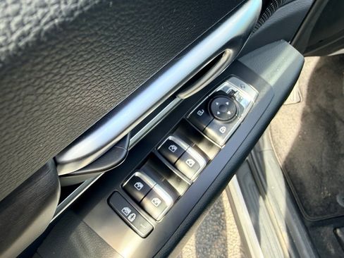 Used 2025 Kia Telluride EX X-Line image 17