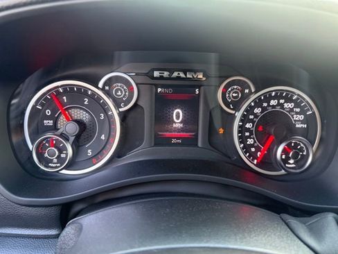 New 2026 RAM 2500 Tradesman AWD/4WD image 16