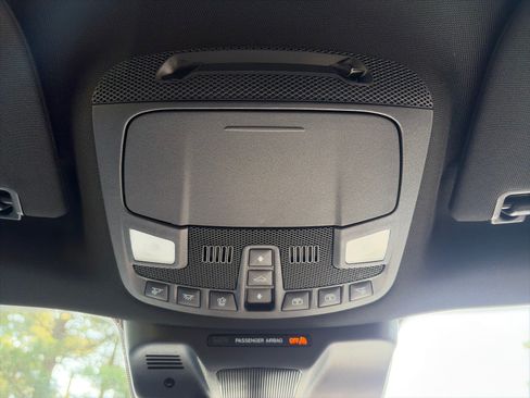 Used 2022 Ford Expedition Max Limited AWD/4WD image 30