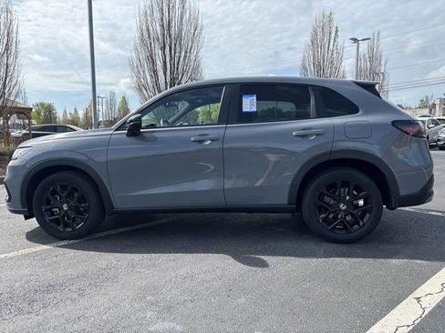 Used 2024 Honda HR-V Sport image 10