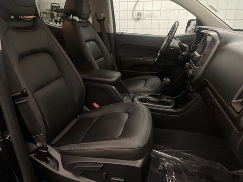 Used 2021 GMC Canyon AT4 w/ Driver Alert Package AWD/4WD image 18