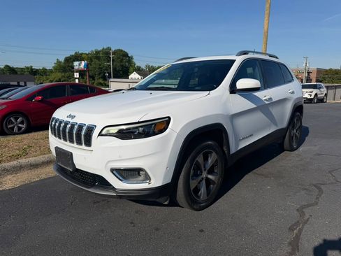 Used 2021 Jeep Cherokee Limited AWD/4WD image 3