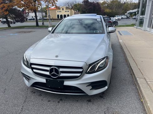 Used 2019 Mercedes-Benz E 300 4MATIC image 45