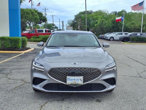 Used 2025 Genesis G70 2.5T image 19
