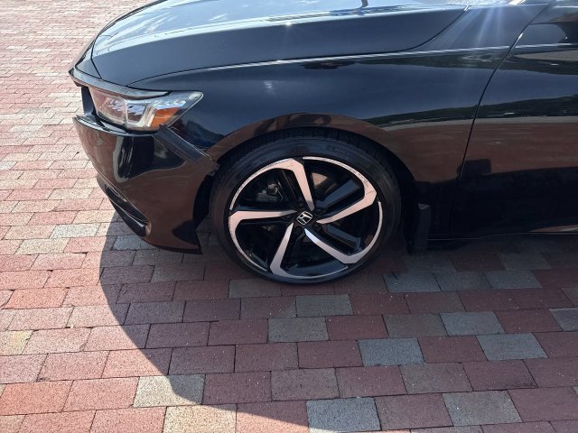 Used 2020 Honda Accord Sport image 10