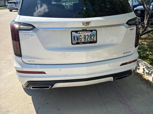 Used 2024 Cadillac XT6 Sport w/ Platinum Package AWD/4WD image 4
