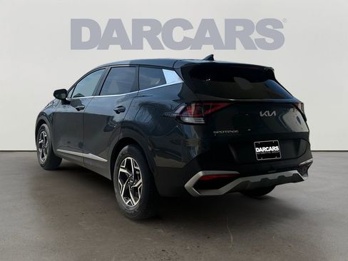 Used 2024 Kia Sportage LX FWD image 5
