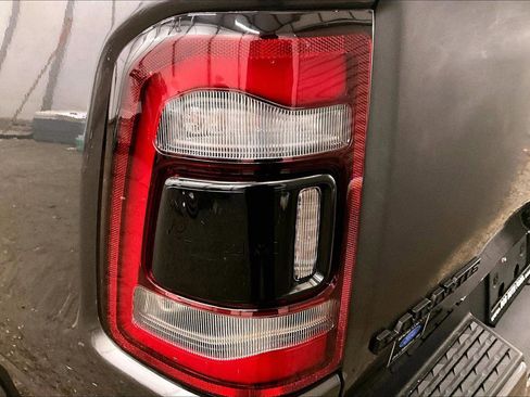 Used 2021 RAM 1500 Laramie image 28
