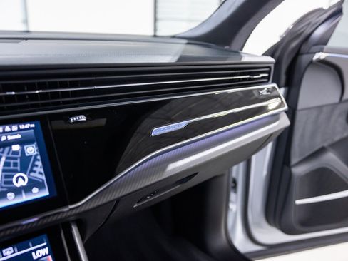 Used 2024 Audi RS Q8 AWD/4WD image 46