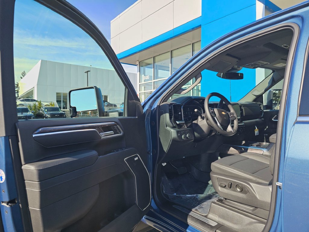 New 2026 Chevrolet Silverado 3500 LTZ w/ LTZ Plus Package AWD/4WD image 23