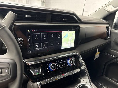 New 2026 GMC Sierra 2500 Denali w/ Denali Reserve Package AWD/4WD image 16