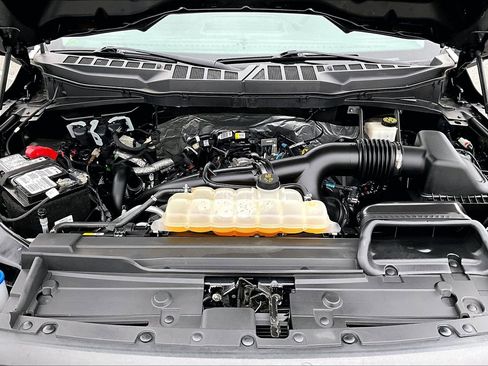 Used 2022 Ford F150 XL w/ Trailer Tow Package image 34