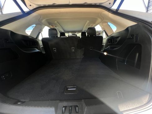 Used 2023 Ford Edge SEL w/ Convenience Package AWD/4WD image 7