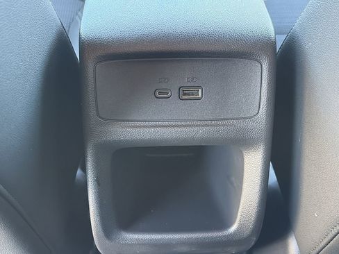 Used 2025 Buick Envista Preferred image 29