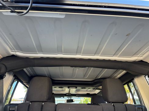 Used 2016 Jeep Wrangler Unlimited Sport w/ Quick Order Package 24S image 29