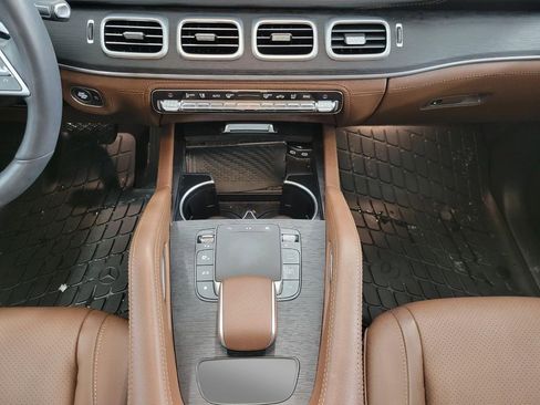 Used 2024 Mercedes-Benz GLE 350 4MATIC image 16