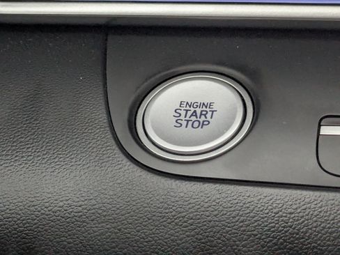 Used 2024 Hyundai Elantra SEL w/ Convenience Package FWD image 28