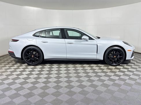 New 2026 Porsche Panamera 4 image 8