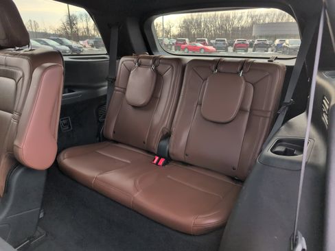 Used 2021 Lincoln Aviator Reserve image 36