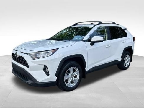 Used 2019 Toyota RAV4 XLE w/ Convenience Package AWD/4WD image 1