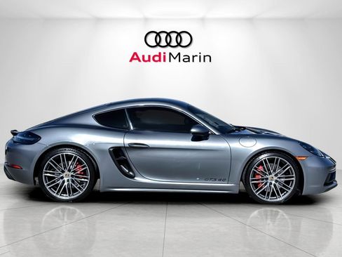 Used 2025 Porsche 718 Cayman GTS image 6