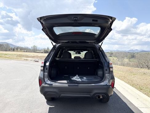 New 2026 Subaru Forester Premium image 11