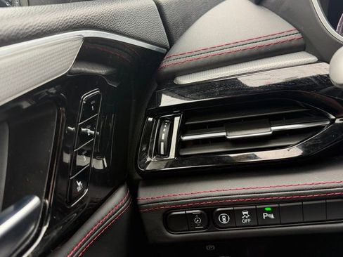 Used 2024 Acura MDX A-Spec image 22