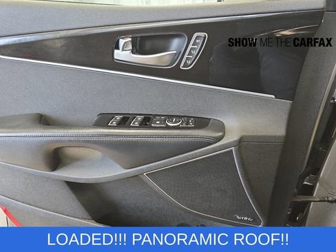 Used 2017 Kia Sorento SX AWD/4WD image 13