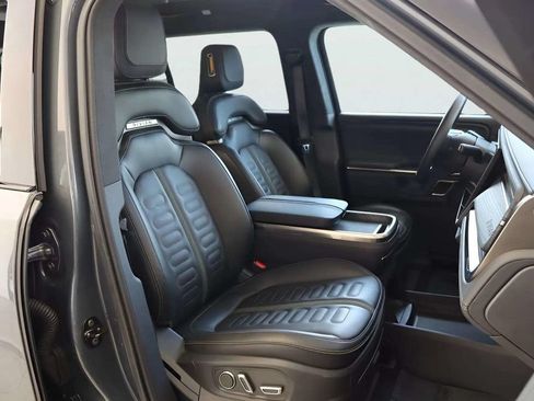 Used 2024 Rivian R1S Adventure Dual AWD/4WD image 8