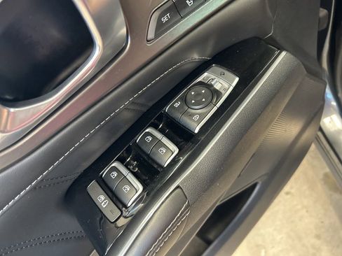Used 2023 Kia Sorento SX AWD/4WD image 20