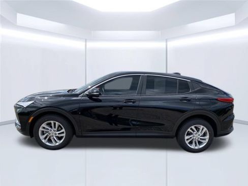 Used 2024 Buick Envista Preferred w/ Convenience I Package FWD image 10