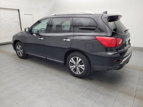 Used 2019 Nissan Pathfinder S image 3