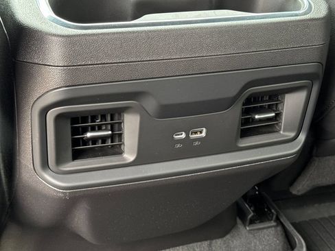 Used 2024 Chevrolet Silverado 1500 LT Trail Boss w/ LT Trail Boss Premium Package AWD/4WD image 14