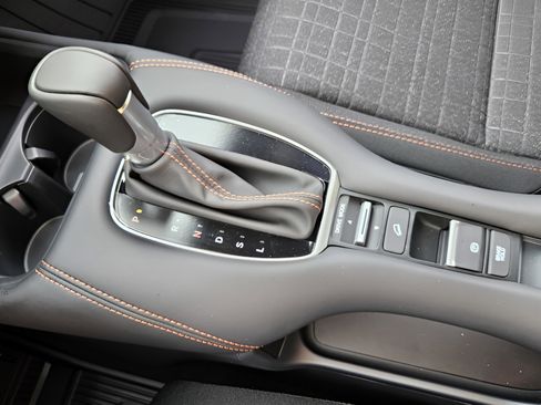 New 2026 Honda HR-V Sport image 24