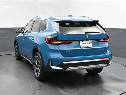 New 2025 BMW X1 xDrive28i w/ Technology Package image 8