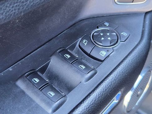 Used 2021 Ford Expedition Limited image 12