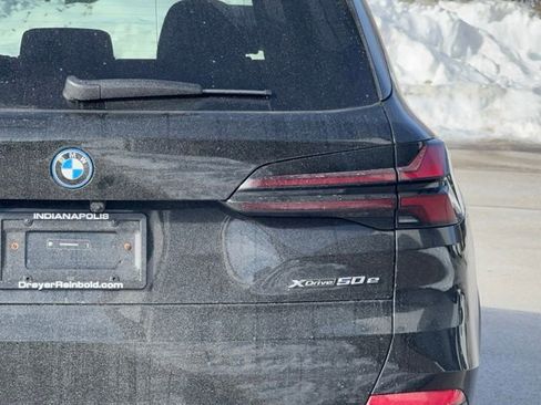 Certified 2025 BMW X5 xDrive50e image 7