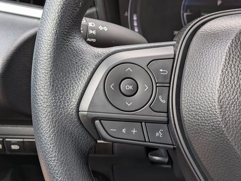 Used 2026 Toyota Corolla LE FWD image 20