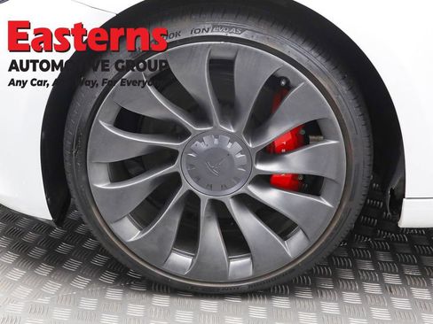 Used 2022 Tesla Model 3 Performance image 29