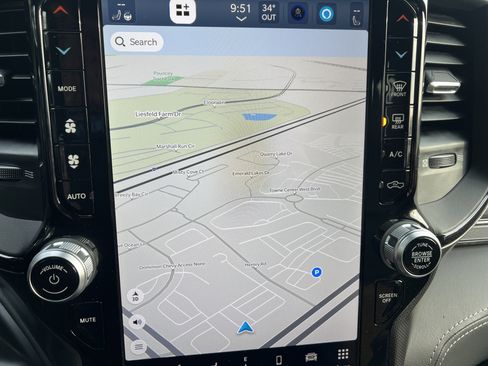 Used 2023 RAM 3500 Limited image 24