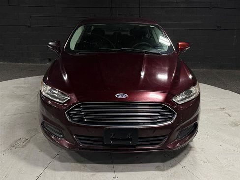 Used 2013 Ford Fusion SE image 8